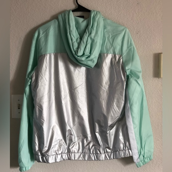 Reebok Jacket - Picture 6 of 6